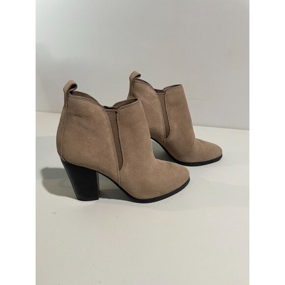 Michael Kors Womens Suede Ankle Booties Size 6.5M Tan - Picture 2 of 12